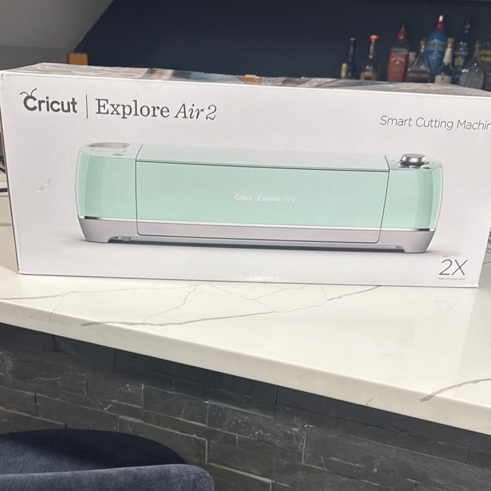 Cricut Explore Air 2 Cutting Machine - Light Green